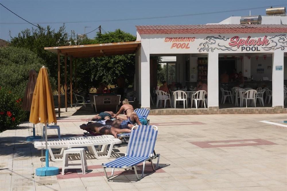 Nikos 2 Studios & Apartments Kardamena  Экстерьер фото